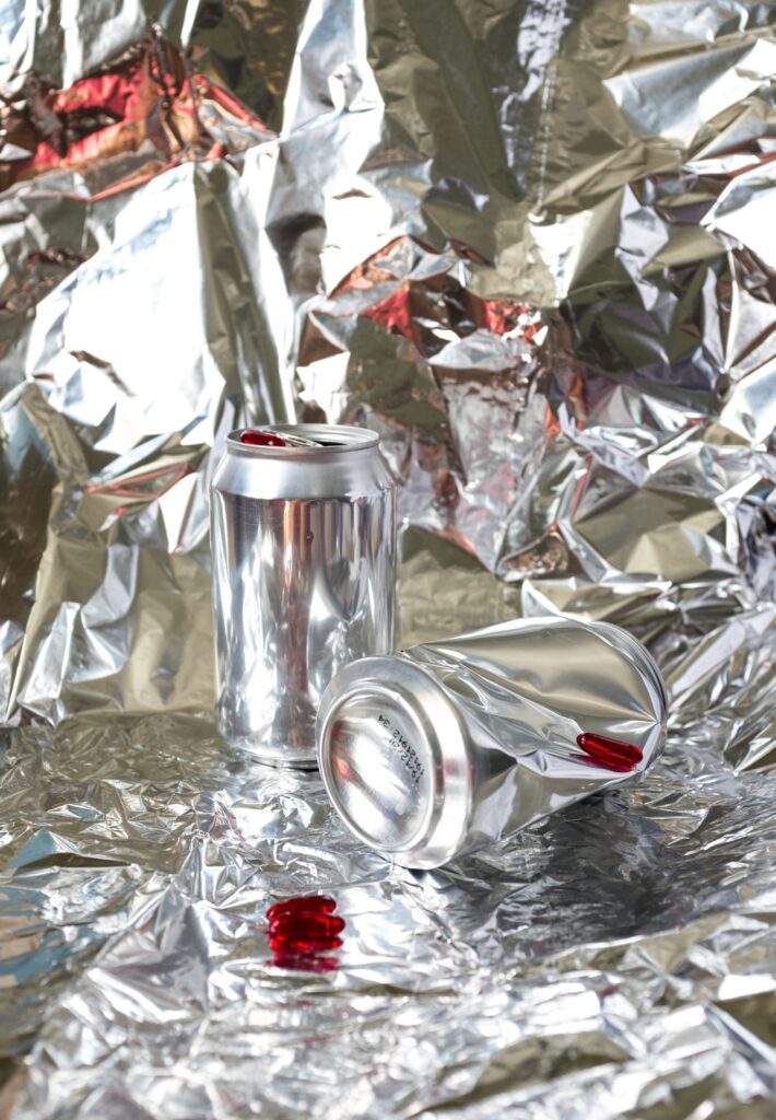 Can I Use Aluminum Foil In My Oven? Are There Any Risks Or Precautions I Should Be Aware Of?