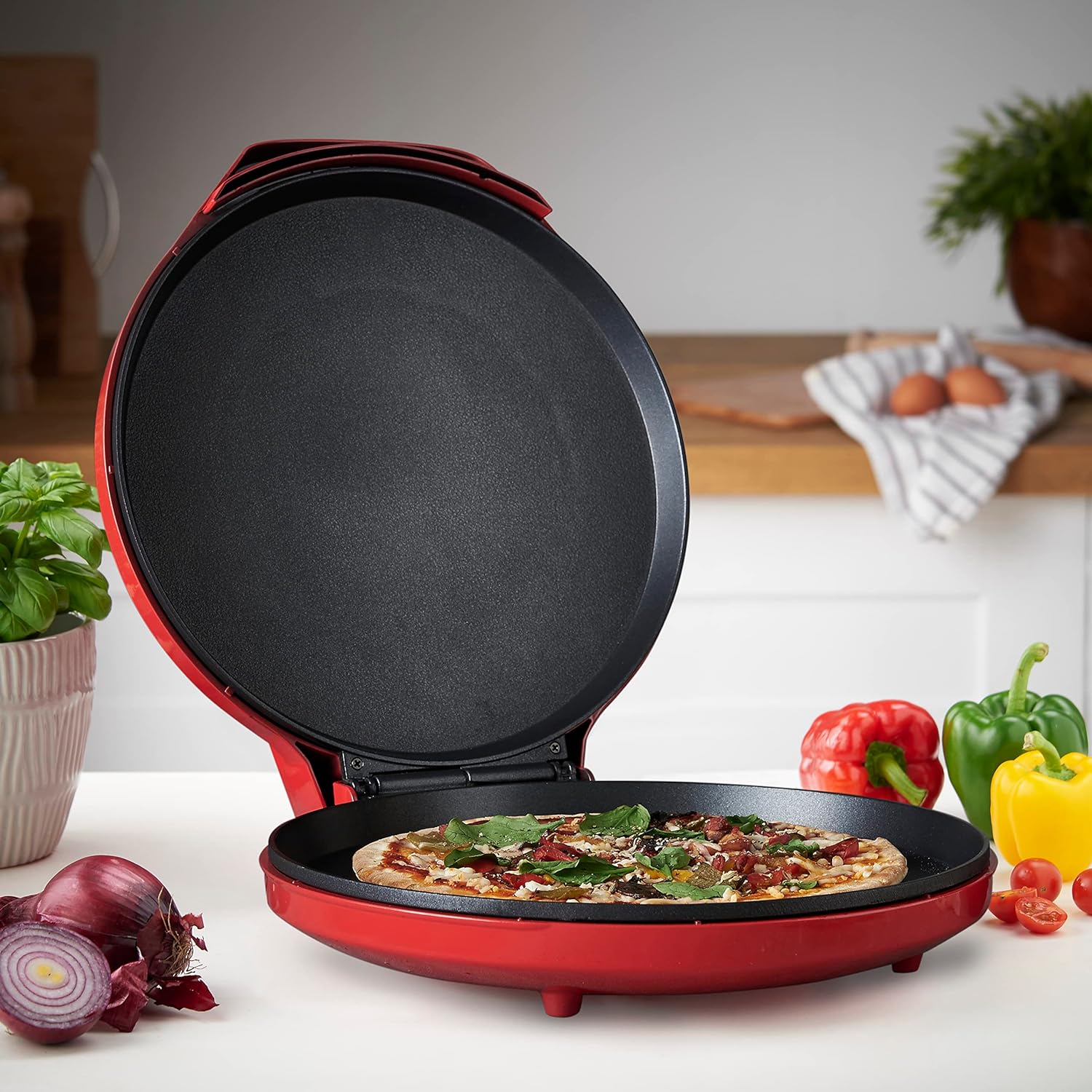 MisterChef Electric Pizza Maker 1400W, Indoor Portable Pizza Oven, Crepe, Pancake and Omelette Maker, 12 Inch / 30cm, Energy Efficient, Free Recipe Book Enclosed, 2 Year Warranty